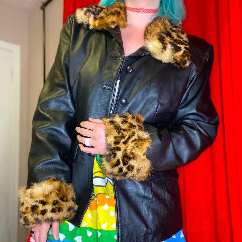 Y2k vintage genuine leather cheetah print coat